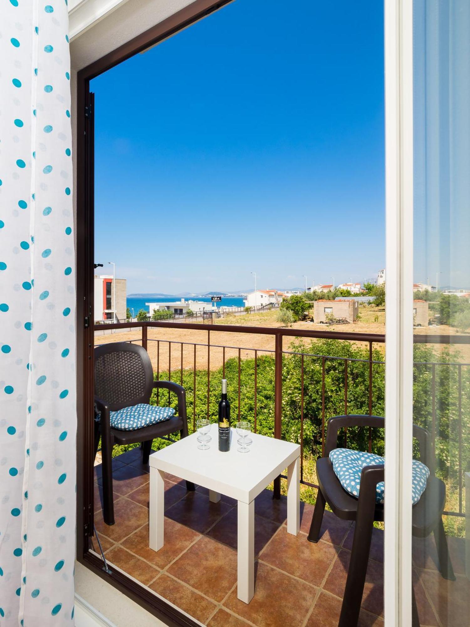 Apartment Bagatin Podstrana Room photo